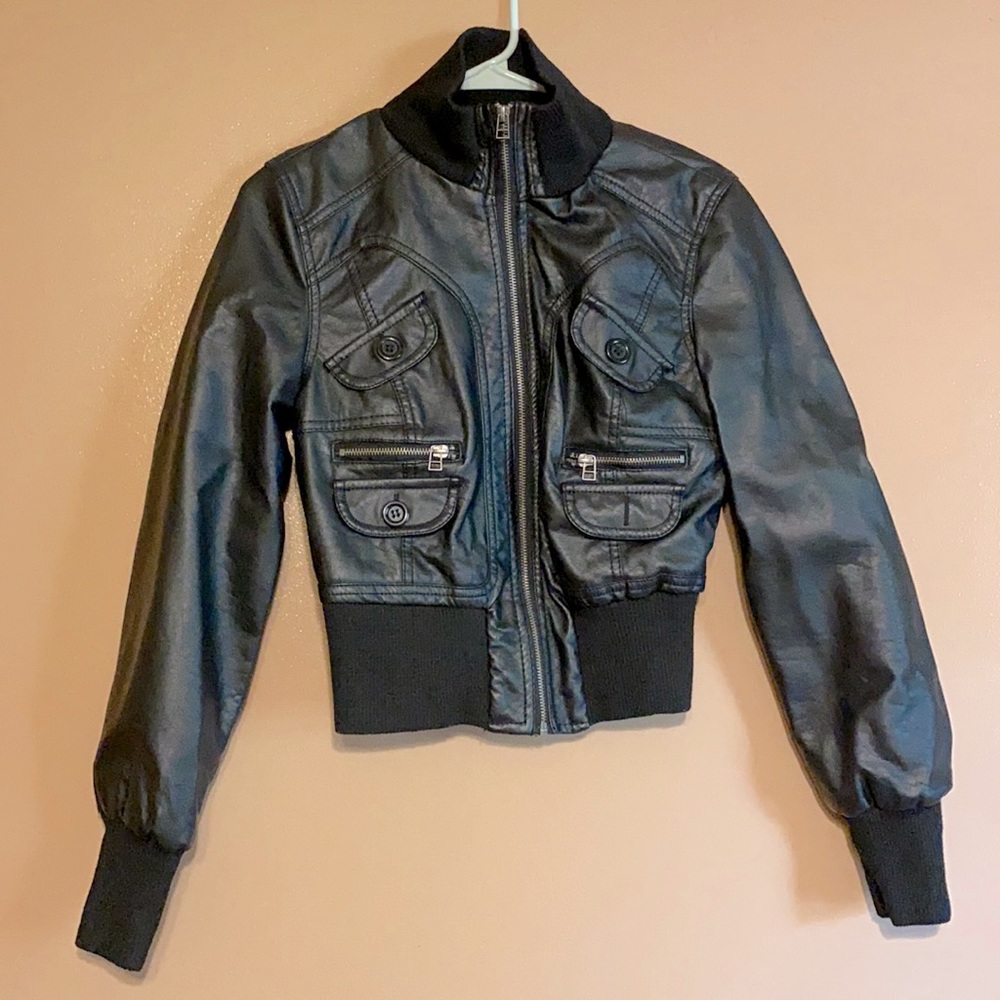 Black jacket - faux leather - Picture 1 of 5